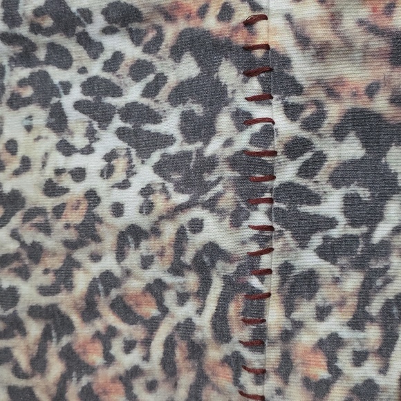 Y2K Ed Hardy Inspired Graphic Long Sleeve Top with Heart And Wing Design - Picture 6 of 6